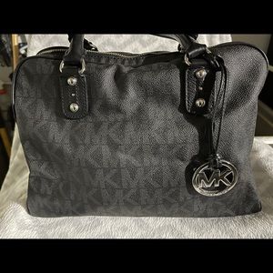 MK Purse